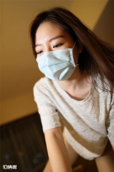 著名歌手张杰专辑《未•LIVE》成2019内地首张三白金唱片_星空体育登录(图1) 星空体育官网